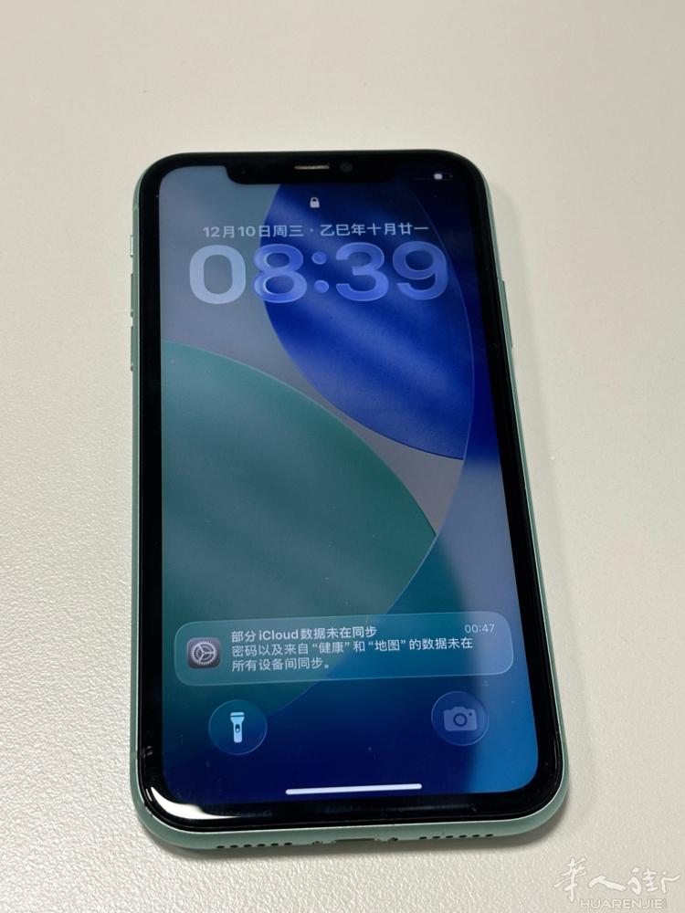 米兰出二手 iphone 11 64gb 新电池 绿色 （华人街面交）微信 de