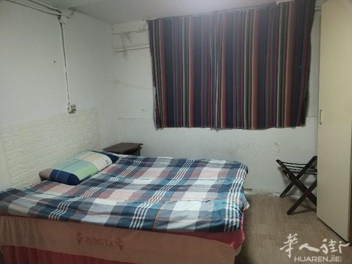 小林超市对面有房间搭铺，搭长期的优惠
