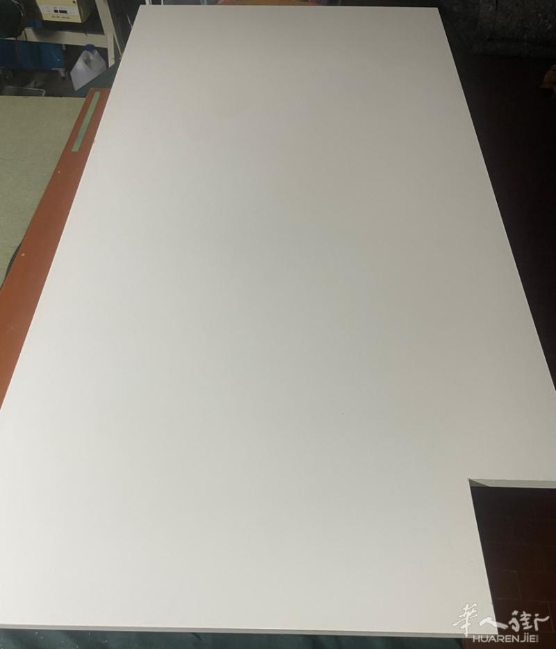 办公桌85✖️165，€80出
