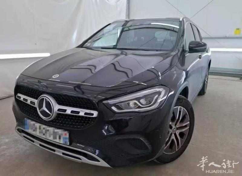 奔驰小越野 GLA 250 e Business Line DCT｜2022年