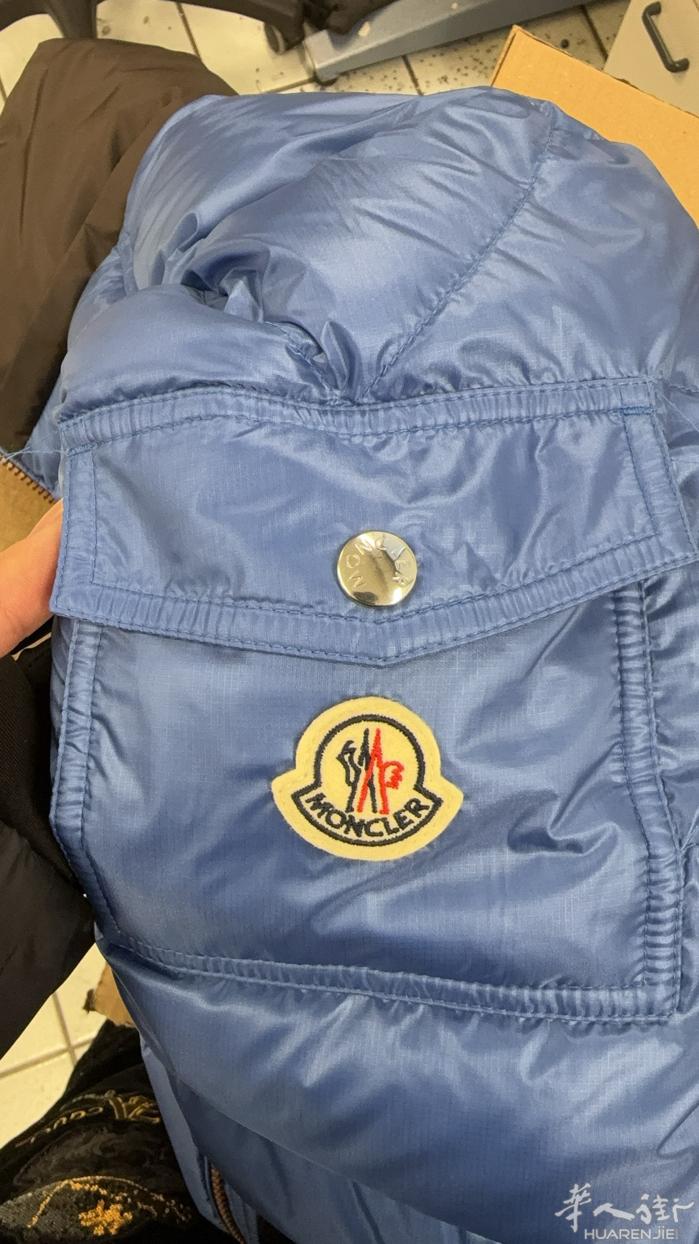 出售MONCLER正品 价格比店面便宜百分之30/40 想买的联系（334309