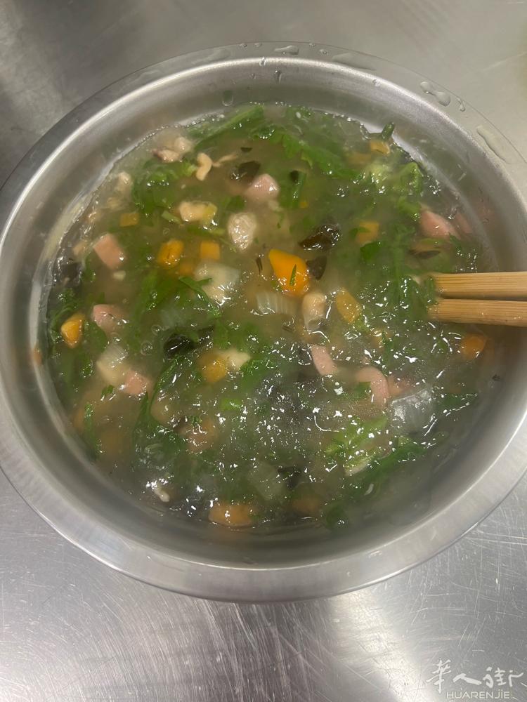 华人街 找前台打包  会简单意大利语