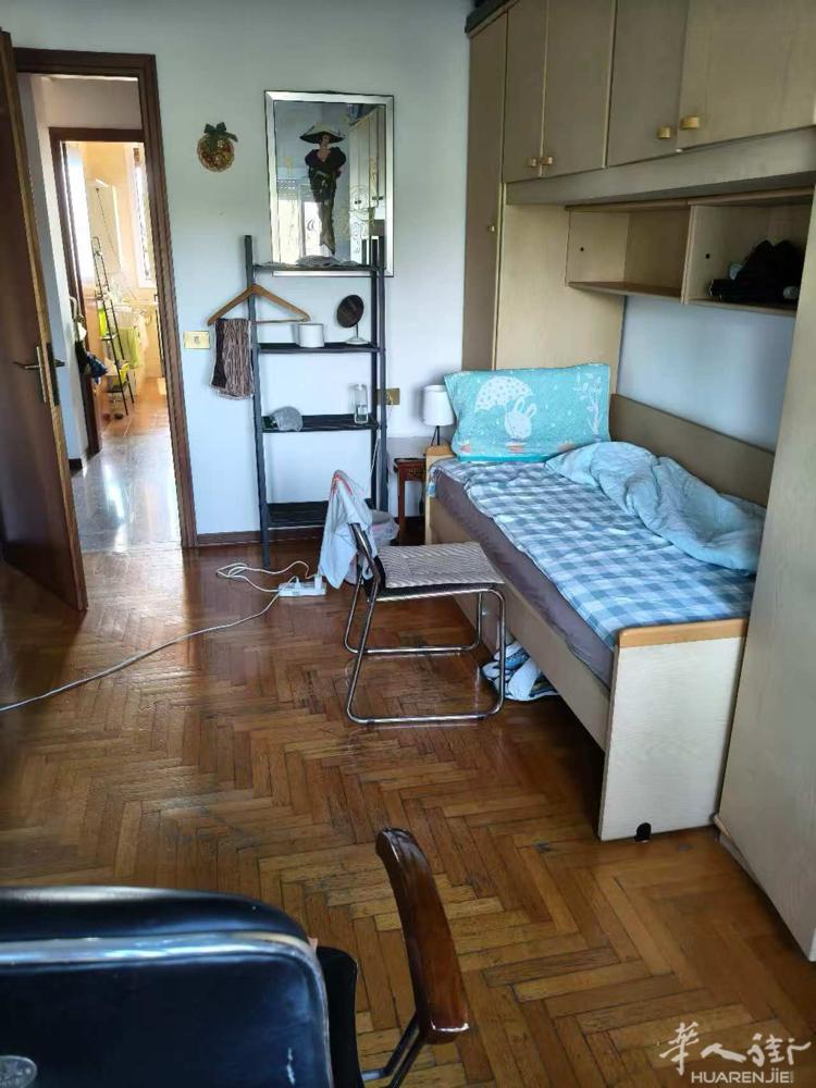 🏠博洛尼亚全包单间580欧全包 1月起租 🚩地址：via giulio ve
