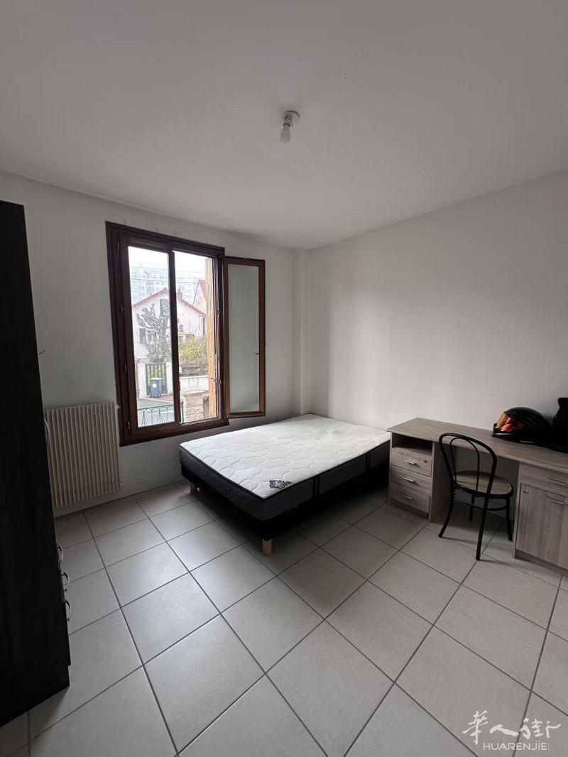 94省,Villejuif(94800) (ID：184319) 30平的 studio   有家具
