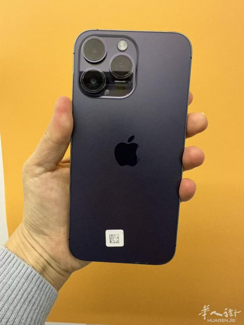 手机店 圣诞便宜出 iPhone 14 pro 128Go 黑色
