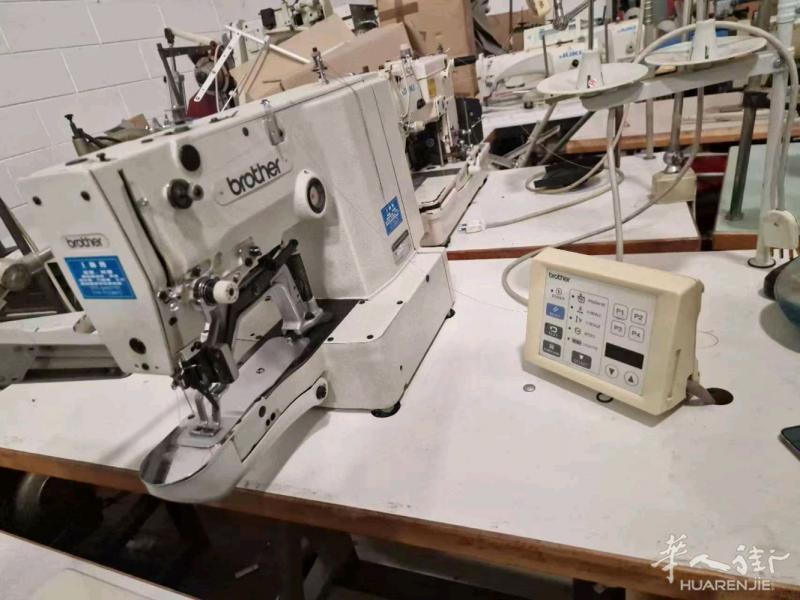 王师傅缝纫机店出售万能机，980€，联系电话333266892