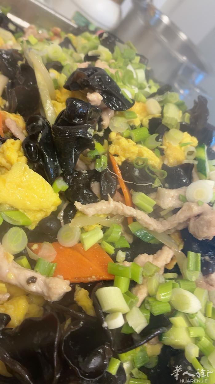 中式快餐店招中式大厨或帮厨一名电话3313159588