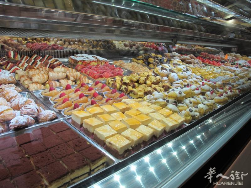 Rimini 出售酒吧  私人电话☎️ 3290940426  出售位于里乔内（
