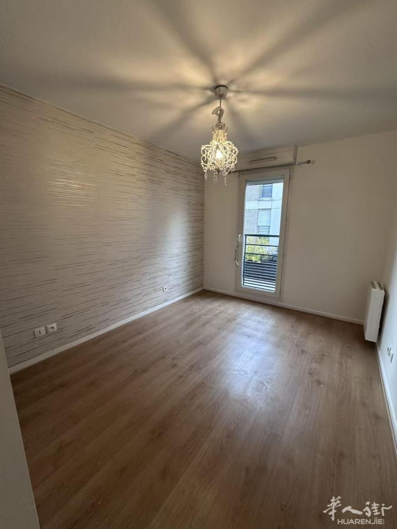 94省,Vitry-sur-Seine（94400） (ID：205902) 66平公寓  两室一厅 无家具