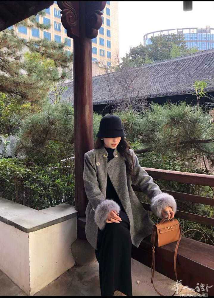 亏本清一件大衣羽绒服 狐狸毛毛袖口 超级保暖 75