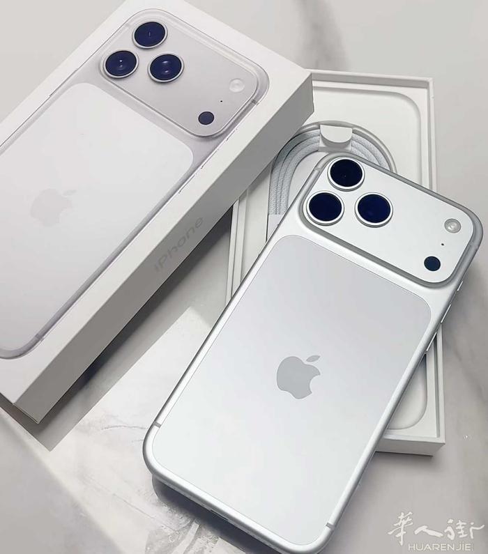 🇮🇹苹果17pm 256gb 原价1489 折后1200🉐 苹果17pm