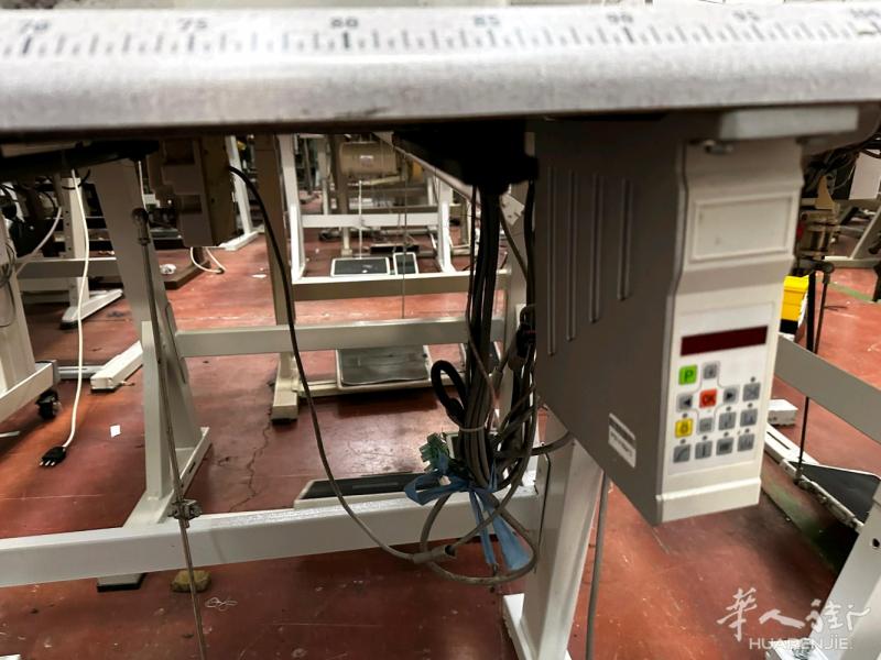 王师傅缝纫机店出售8成新自动双针。联系电话3332662792