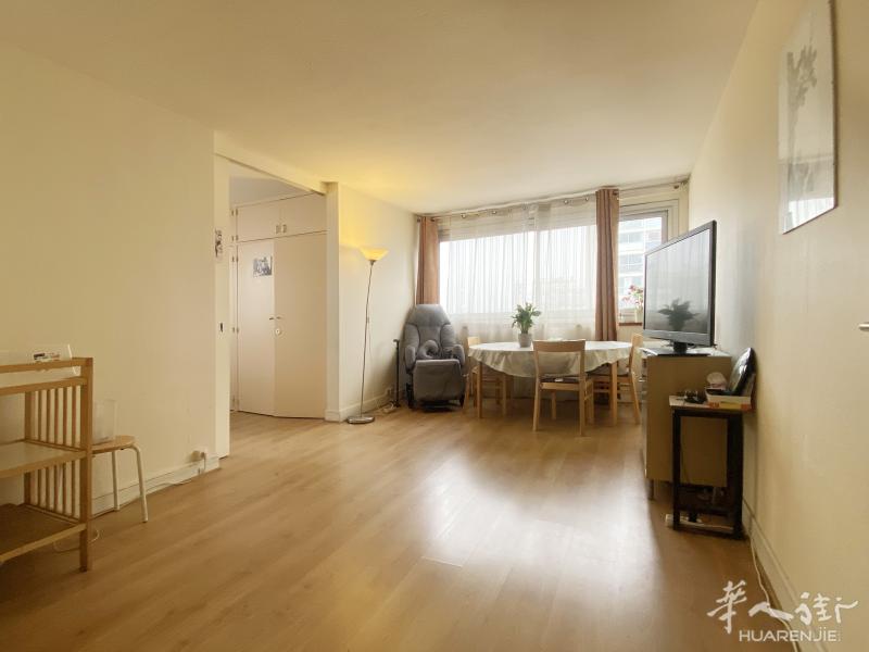 售出 94 vitry sur seine F2 ，T9电车 Camille Groult
