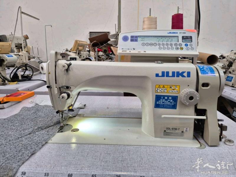 王师傅缝纫机店出售9成新，电脑平车，联系电话3332662792