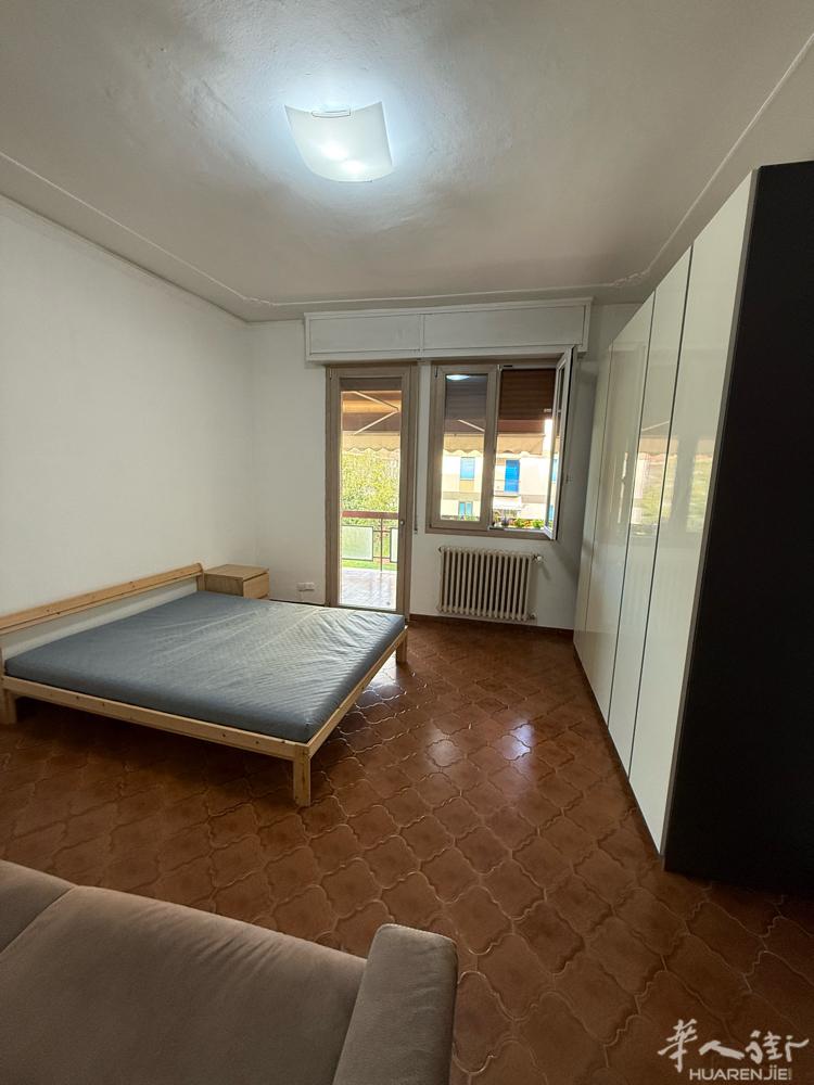 Firenze via foligno 20 附近单间出租（位置导航上可搜索）5