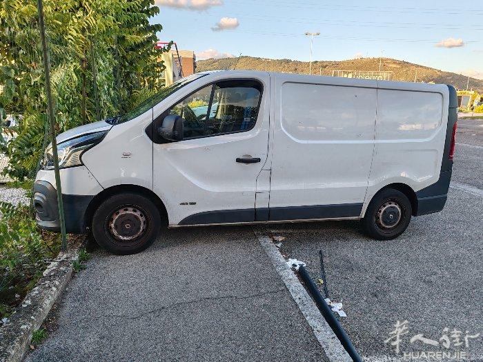 普拉托地区出租车2米高大货车司机，iolo/tavolo拿货送货，车工工厂要包月