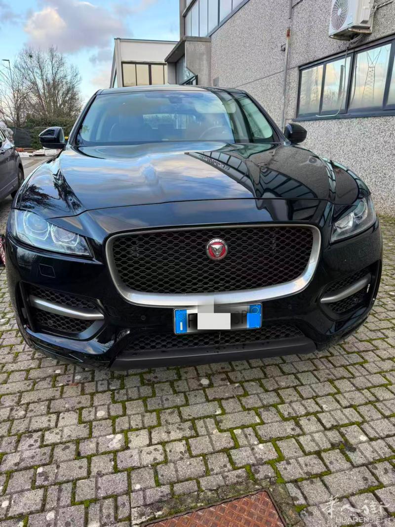 2018款捷豹F-PACE 180D R-Spor