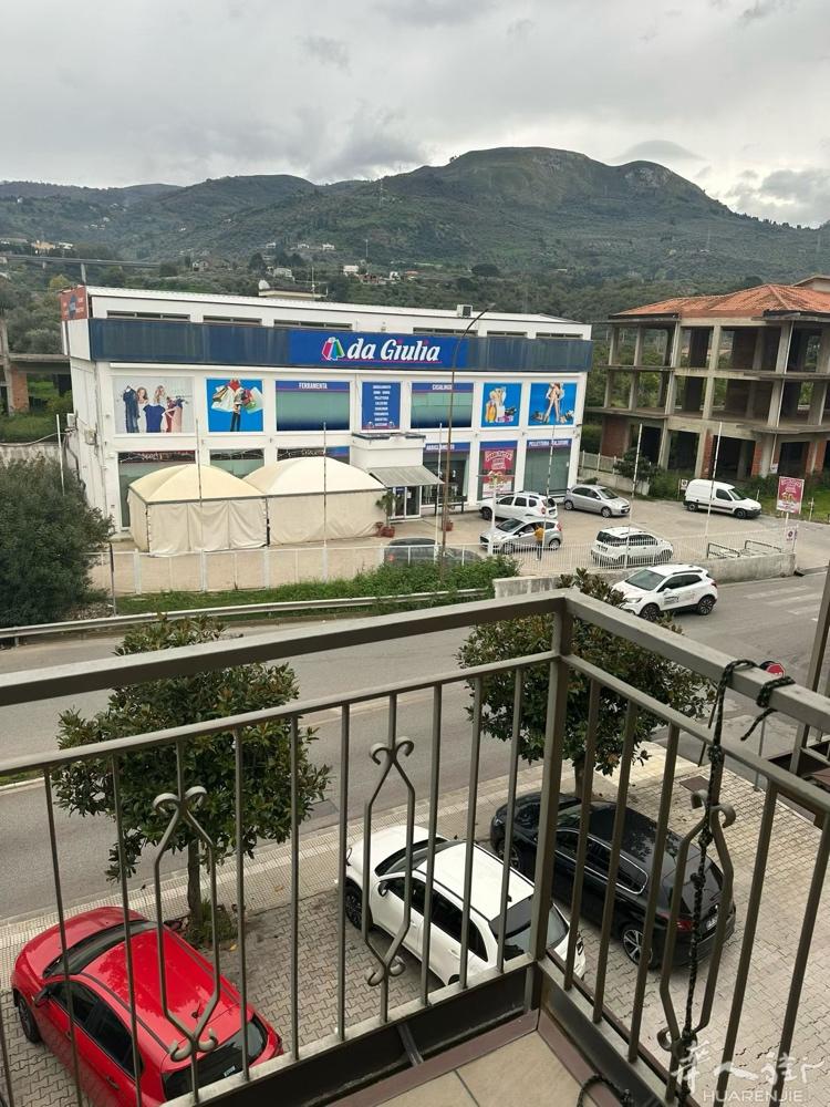 【店铺转让】 位于 ROCCA DI CAPRILEONE(ME)SICILIA