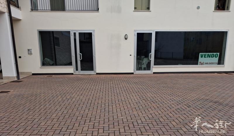 Vicenza-Montecchio 出售一家店面  位于战略性位置，现有一间约