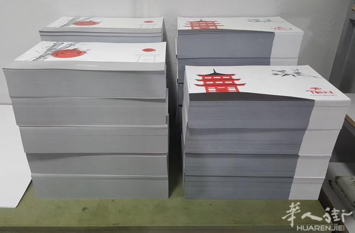 #桌垫纸 餐桌清洁新神器！一客一换桌垫纸 强效防油防渍，守护桌面洁净如新 用完即