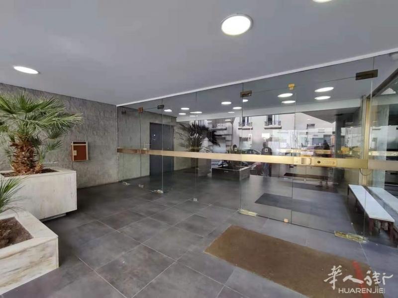 https://att.huarenjie.com/attachment/information/20260109/1767960931306442.jpg