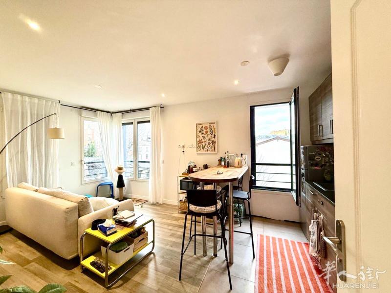 92 Issy Les Moulineaux 兩室一廳整套出租 二楼有电梯，51