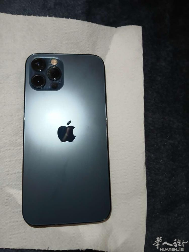 自用iPhone12pro 128g 因为需要换手机200欧出 自取 表面很新保