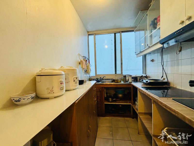 【巴黎13区 Porte de Choisy｜高层南向一室一厅｜带车位】