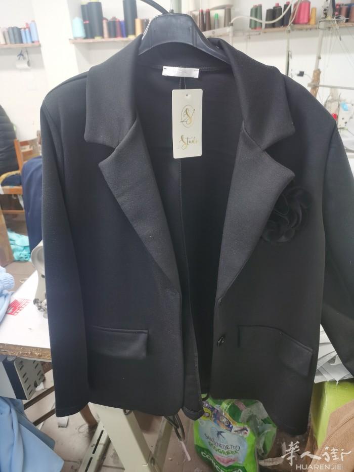 中国街布衣工厂招熟练西装车工，简单货，长期，帮工都可以，价格高