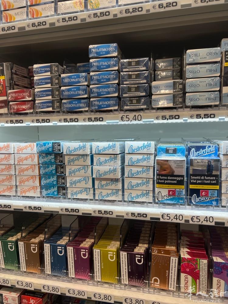 在monza火车站香烟店（没有酒吧）转让，老外身体关系急转、时间短有发展空间，没