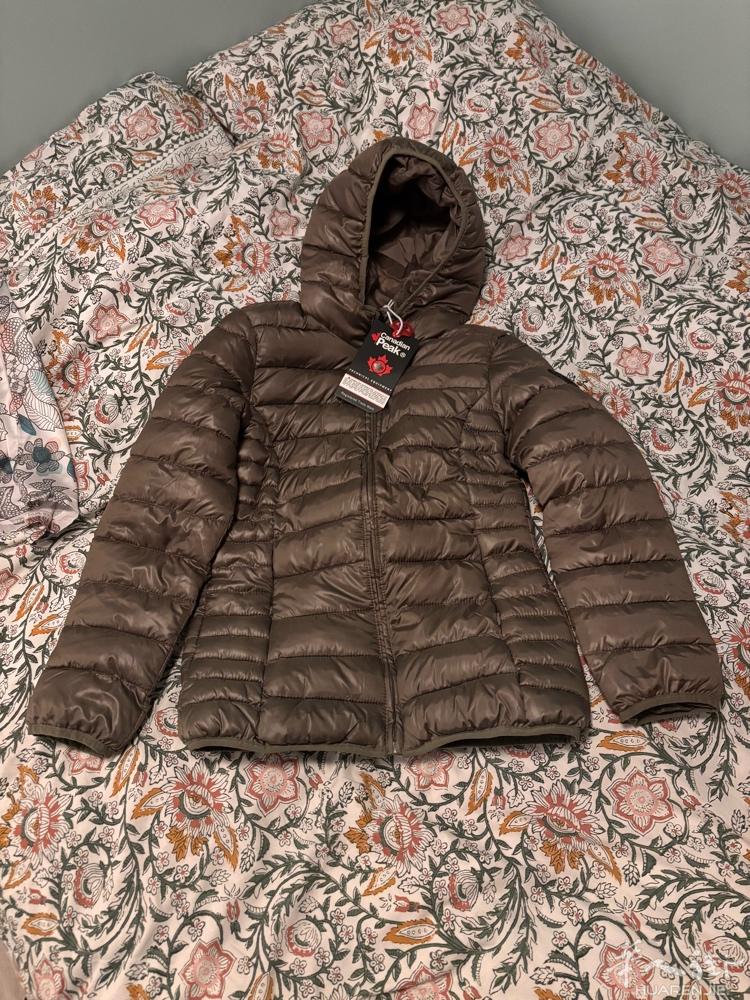 Canadian Peak 女款羽绒服｜卡其色｜L码｜几乎全新  出一件 Can