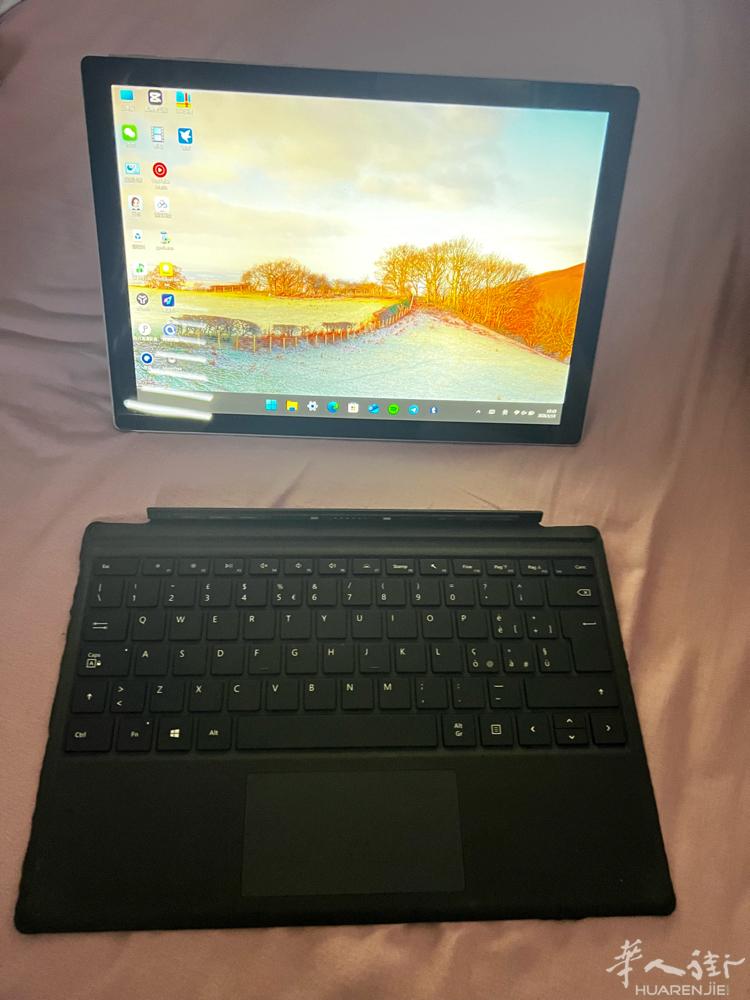 微软surface pro7 128+8g +i5 附送键盘和保护套、外观保护完