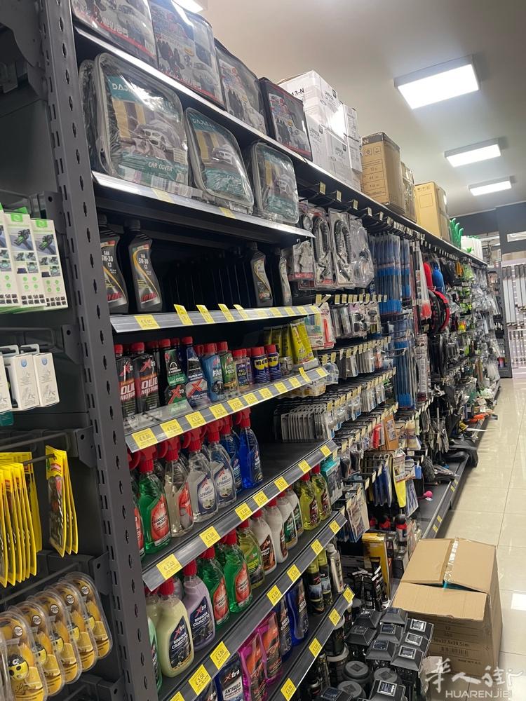 南部altamura百货店出售三百多平欧华系统,只开了一年，因本人有两家餐厅打理