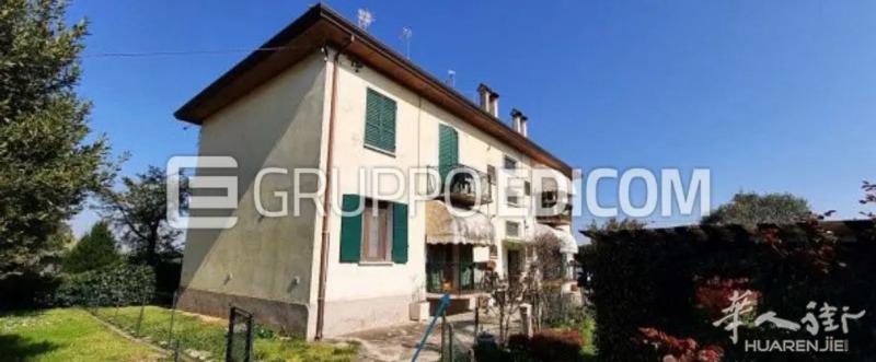 【拍卖房】Portogruaro, Venezia 出售公寓 	•	2 室1厅1