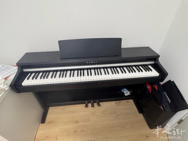 出二手Kawai CN17电钢琴