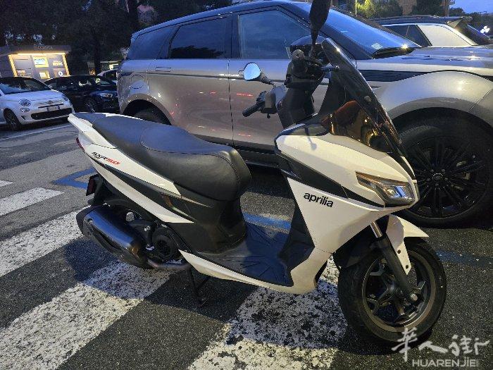 本人在genova，有一辆50cc的摩托车，打算卖掉，跑3千公里，买过来没超过5