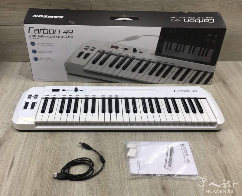 出售 Samson Carbon 49 MIDI 键盘