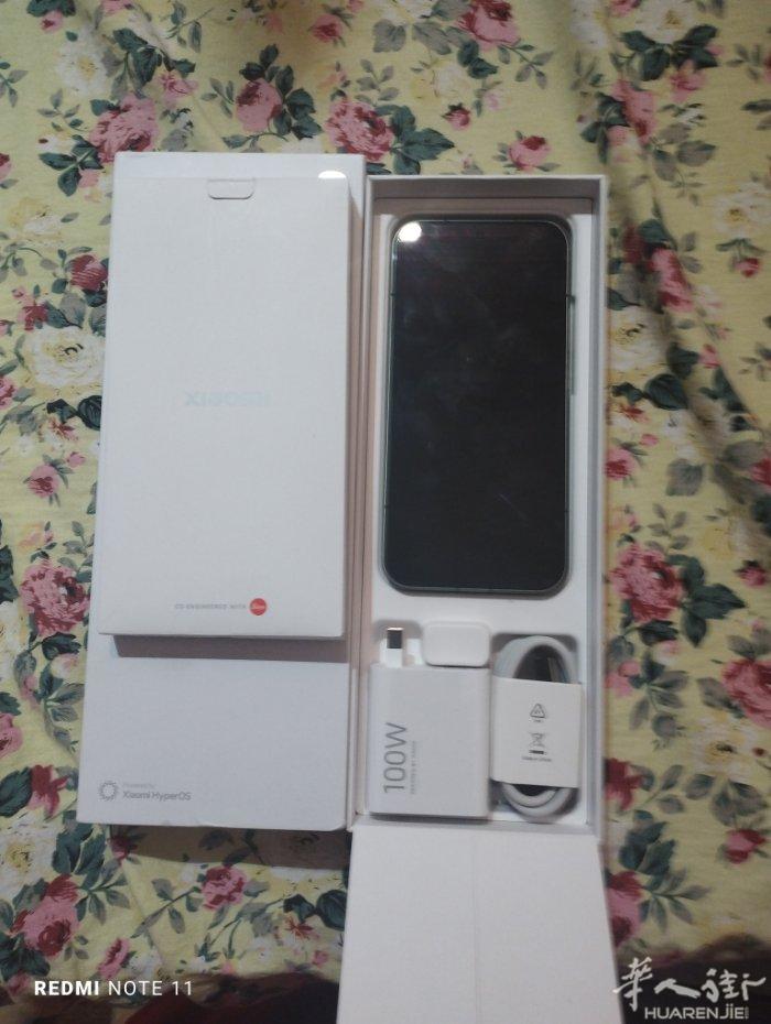 出售一台全新xiaomi 17 pro 手机蓝色。