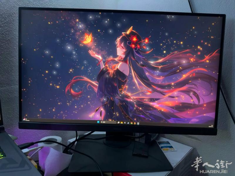 米兰出显示器 明基4K 设计师显示器 型号BENQ 2700U 价格绝对划算