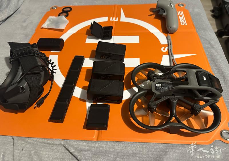 DJlAvata全套设备＋三块电池、两个充电器＋备用零件+滤镜nv+ 两张SD卡