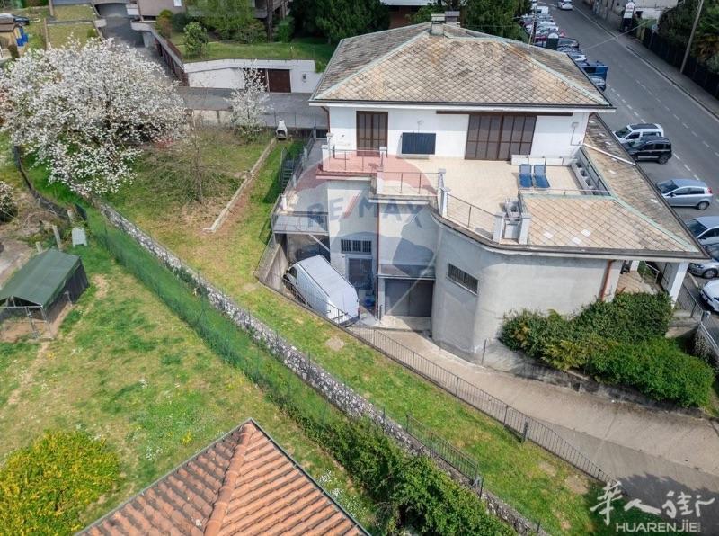 🔑✨ 加拉拉泰独立花园多功能物业出售 🏡🌿👉 可打造别墅或“住宅+商铺”