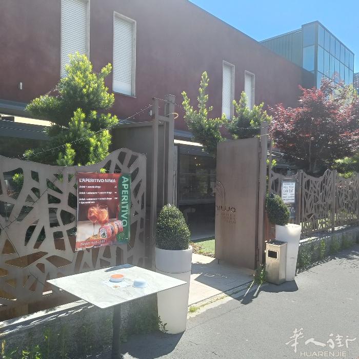 米兰Cologno monzese 转让寿司店，位置90+40花园，位置佳，有实
