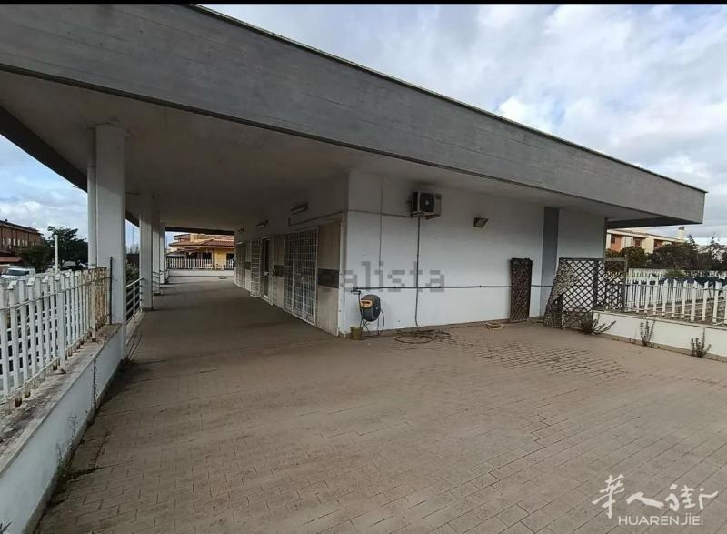 出售商业店面 价格可谈 ladispoli