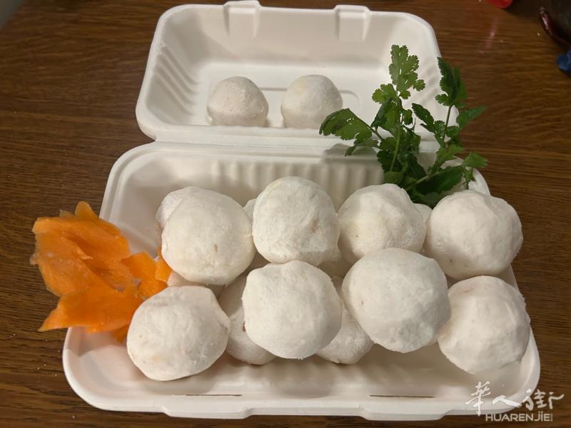 东北年豆包相当好吃，回味无穷，有需要的私信电话50个以上免费送欧元一个