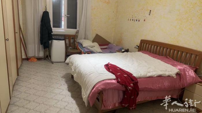 viale abruzzi 19号 大房间搭铺 近lima loreto 楼下就