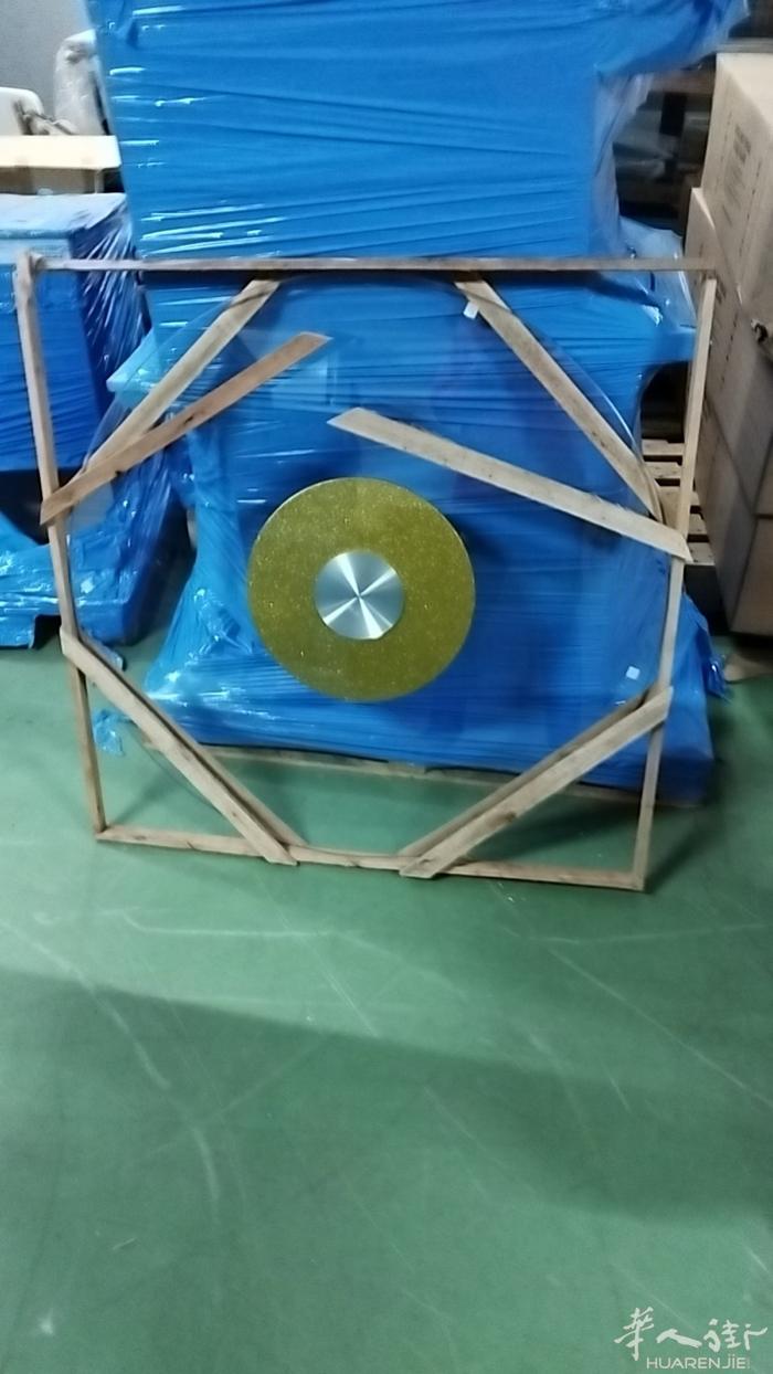 巴塞罗那出售4个80CM 的玻璃 转盘