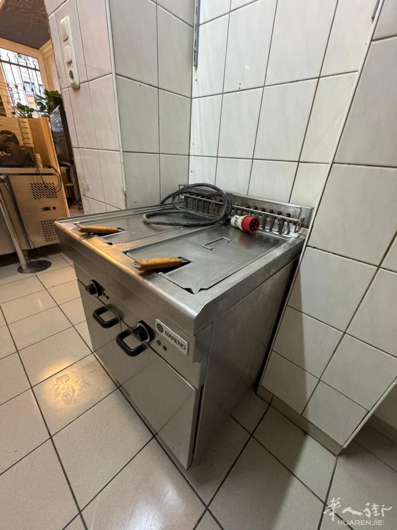 电油炸机，700欧，双抽