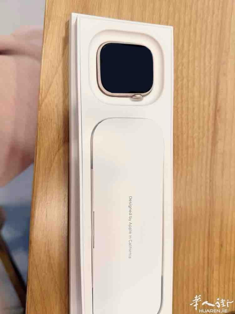 出一个apple watch苹果手表11代or rose 粉色浅粉色表带原价44
