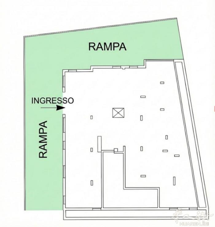 tiburtina 仓库出售，500平方，250平方为商业 C1，250为仓库C