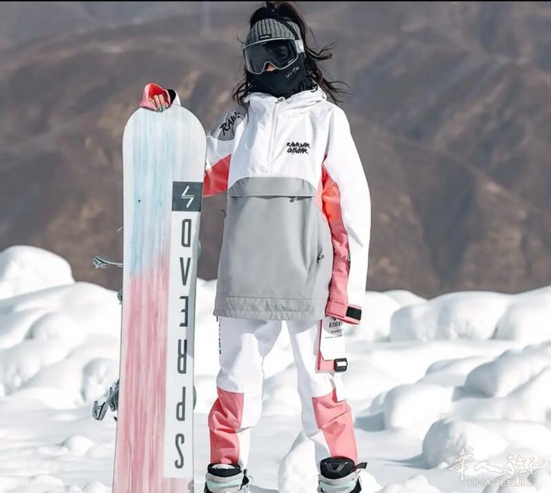 滑雪服 M码 一套 用过一次 可威尼斯周边自取 可寄